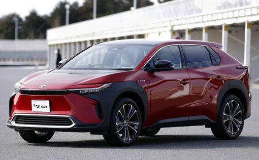 Toyota отозвала партию своих первых серийных электромобилей