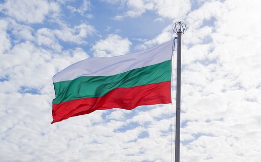 Пятый раз за два года: В Болгарии проходят парламентские выборы
