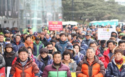Новые столкновения в Шанхае на фоне протестов против COVID по всему Китаю