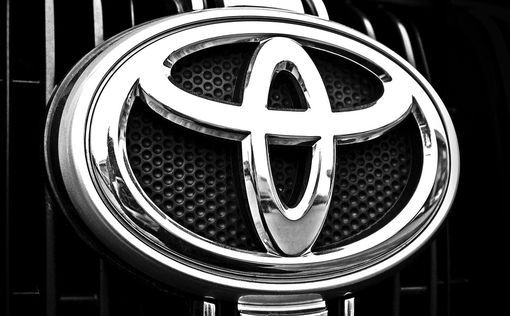 Toyota отзывает 50 000 автомобилей в США