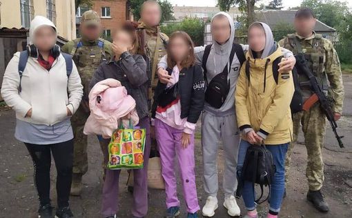 Пограничники освободили 5 подростков, которых россияне удерживали в подвале