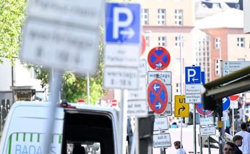 У Франкфурті-на-Майні на 1100 метрах дороги встановили 566 знаків