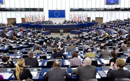 Решение Европарламента: Венгрия не является демократией