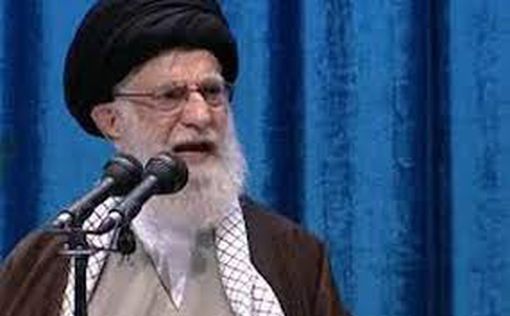 Аятолла молиться через потенційно загиблого президента Ірану