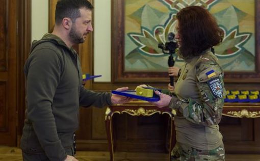 Волонтеры получили награды Президента Украины "Золотое сердце"