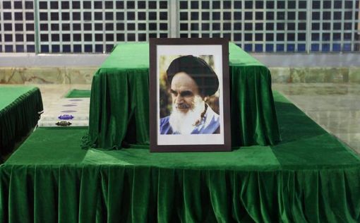 Тегеран: стрельба в мавзолее Хомейни