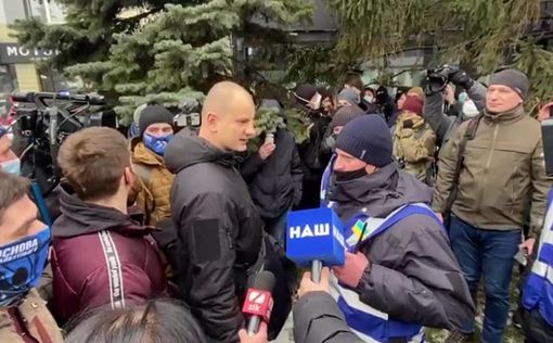 В Киеве берут штурмом и требуют закрыть телеканал "НАШ"