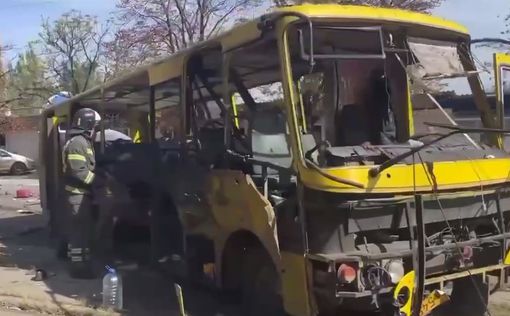 В центре Донецка под обстрел попал рынок и автобус с пассажирами