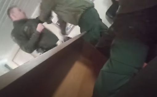 Дедовщина в Украине: офицер избил срочника