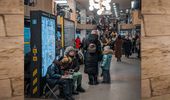 Метро Киева – убежище для несокрушимых. Фоторепортаж | Фото 1