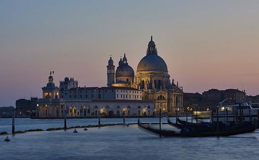 Венеция стала первым в мире городом с платным посещением
