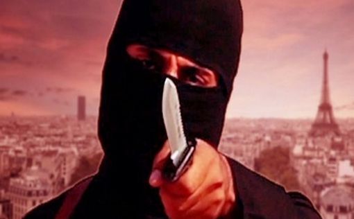 В Ницце убиты три человека, террорист "еще жив"