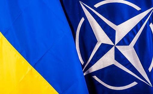 Расмуссен: принятие Украины в НАТО без куска территории будет сигналом РФ