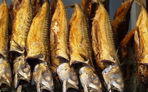 Жара, рыба, ботулизм: как избежать отравления