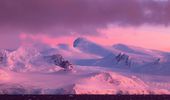 Барбимания добралась до края света - уже и Антарктида в цветах "Барби". Фото | Фото 5