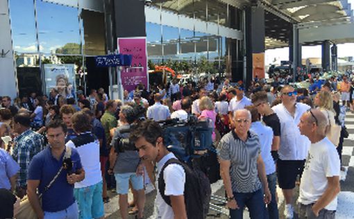 Аэропорт Ниццы эвакуируют