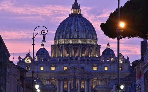 Вперше: Ватикан кинув кардинала за ґрати