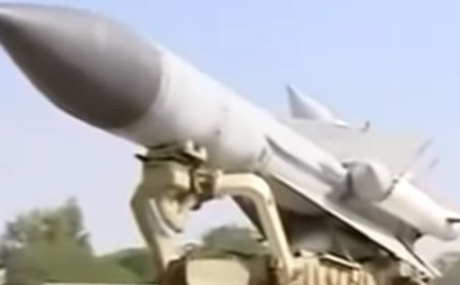 Які типи ракет були випущені Іраном по Ізраїлю?