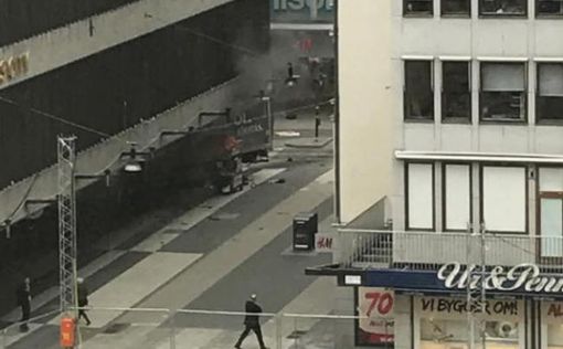 Стокгольм. В грузовике террориста была сумка взрывчатки