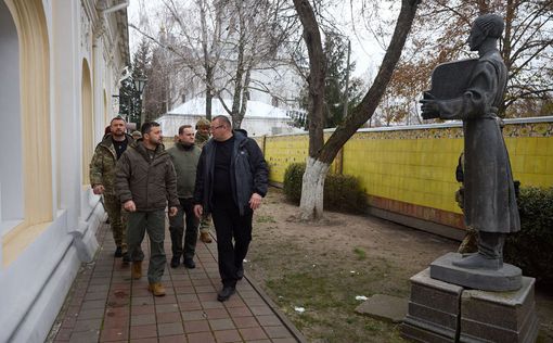 Зеленский посетил Мемориальный музей Григория Сковороды