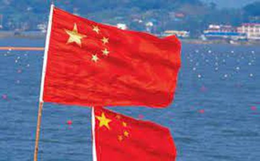 "Не играйте с огнем": ответ Китая на визит Пелоси на Тайвань
