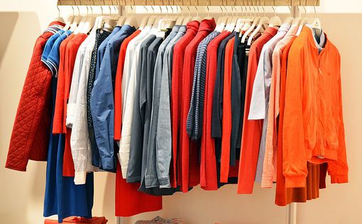 FT: В ЕС хотят запретить утилизацию непроданной одежды