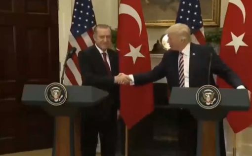 Трамп и Эрдоган договорились по телефону о партнерстве