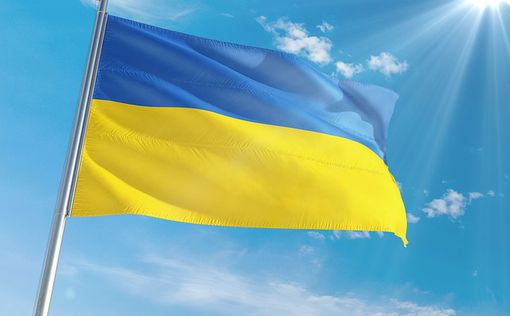 Десантники ВСУ установили флаг Украины в российском населенном пункте