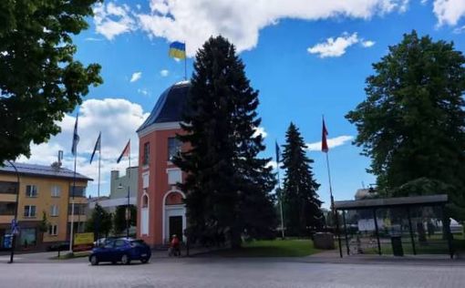 В финском городе Лаппеенранта ежедневно будет звучать гимн Украины